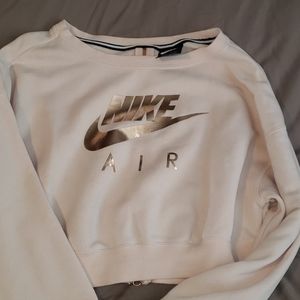 nike crop top sweater